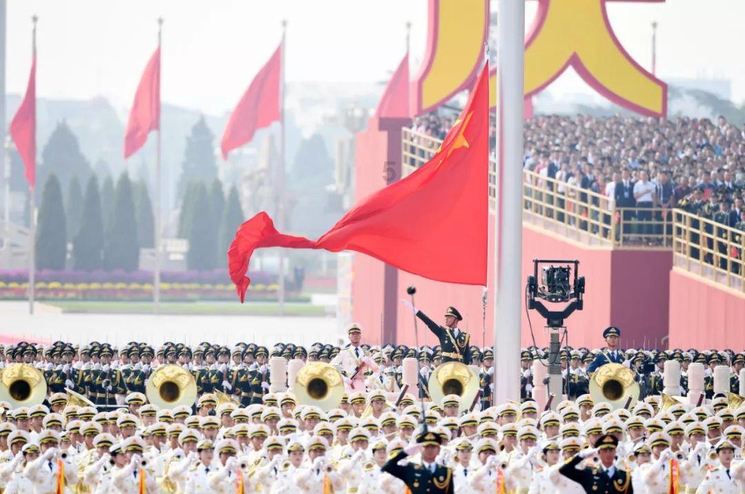 点星沉月